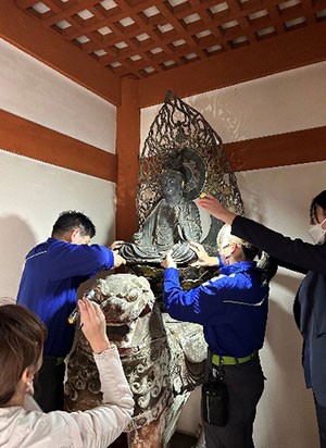  【皇族ゆかりの法華寺にお戻りになった「文珠菩薩様」（返却の風景）】